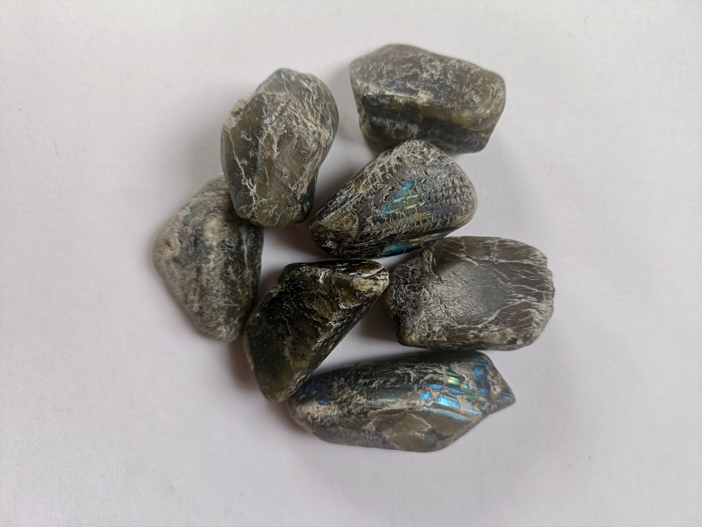 Labradorite tumbled stones
